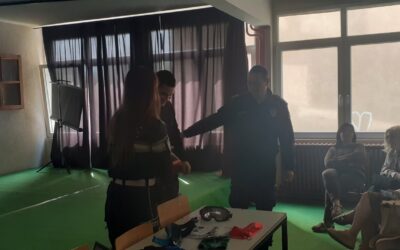 Предавање ученицима о утицају психоактивних супстанци и алкокохола